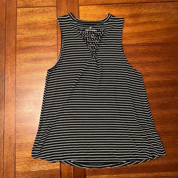American Eagle Black White Pinstripe Sleeveless Soft & Sexy Tank Size Large - Picture 5 of 9
